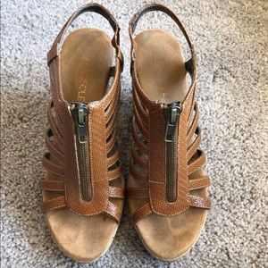 Aerosoles gladiator wedge sandals